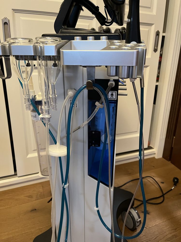 HydraFacial MD Tower Elitte
