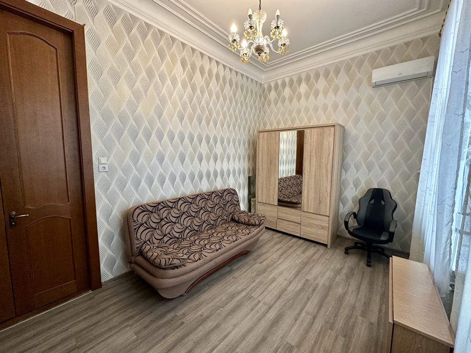 Оренда 2к 42 м2 Набережно Хрещатицька 7 Поділ Поштова метро 5 хв