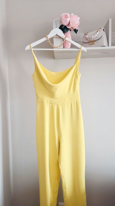 Nowy kombinezon Marciano by Guess żółty ramiączka dekolt cowl neck