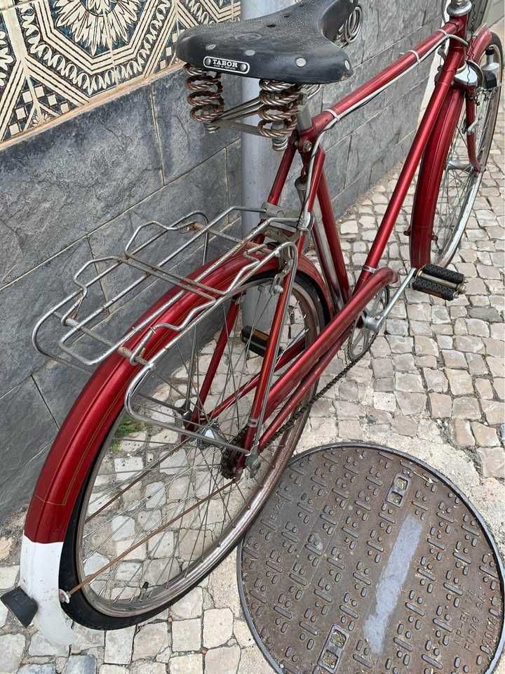 Bicicleta pasteleira