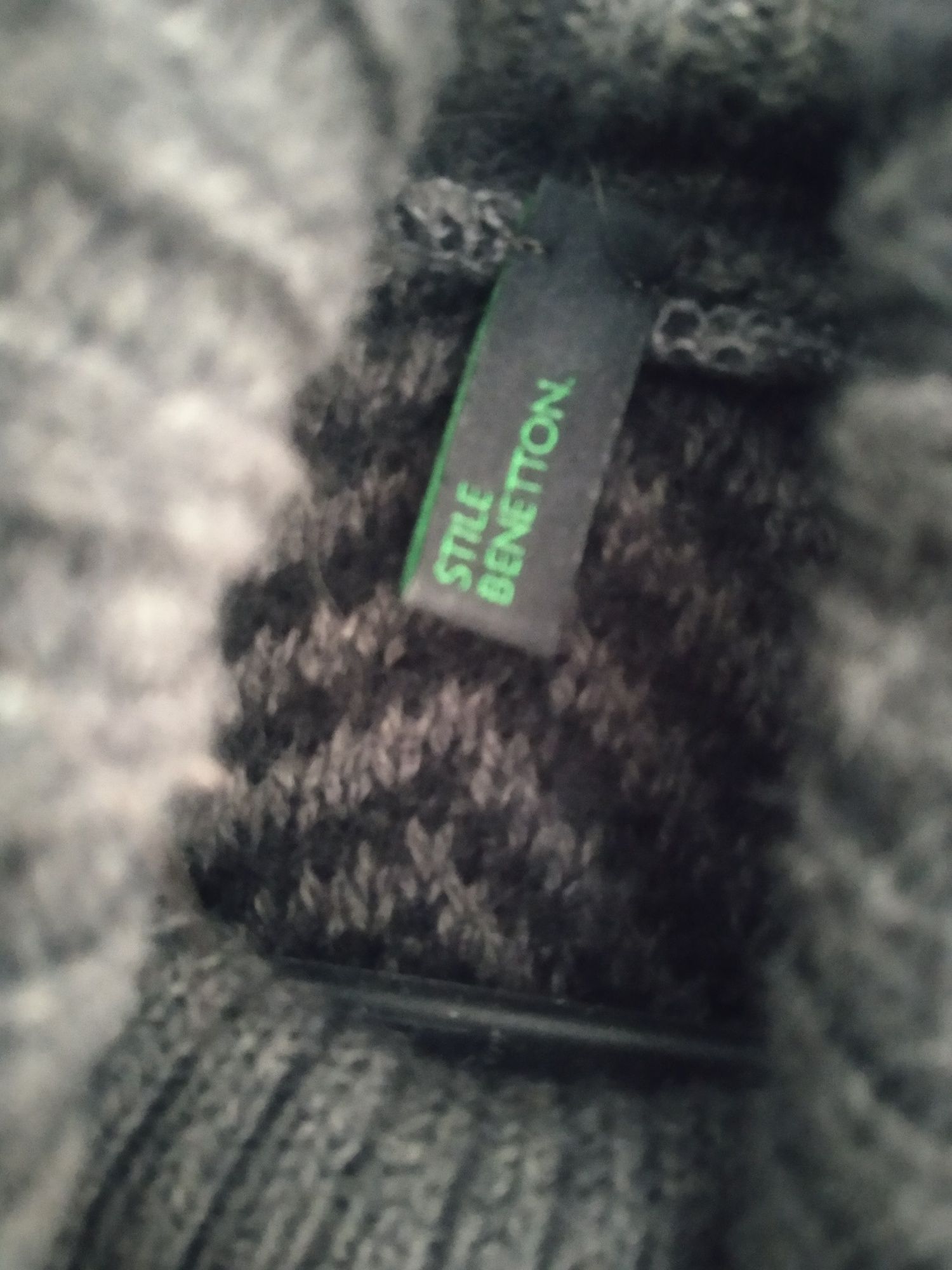 United Color of Benetton sweter