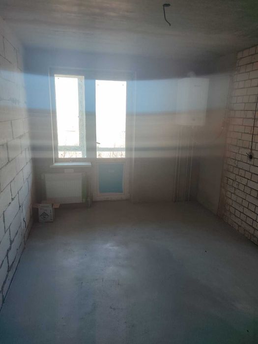 Продам 1 кiмнатну квартиру по вул.Багряного 39,ЖК Олександрiвський