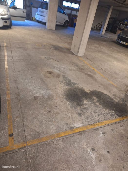 CPM25009 Lugar Garagem na Praceta Heróis de Ultramar Vilar Andorinho