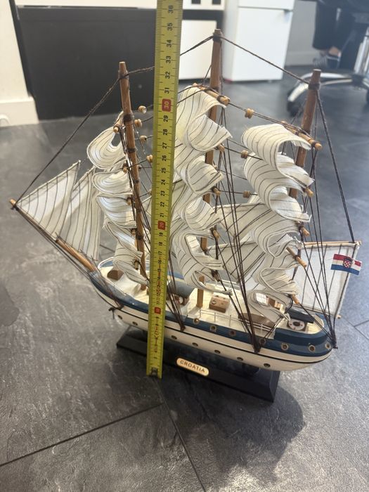 Drewniany model statku croatia