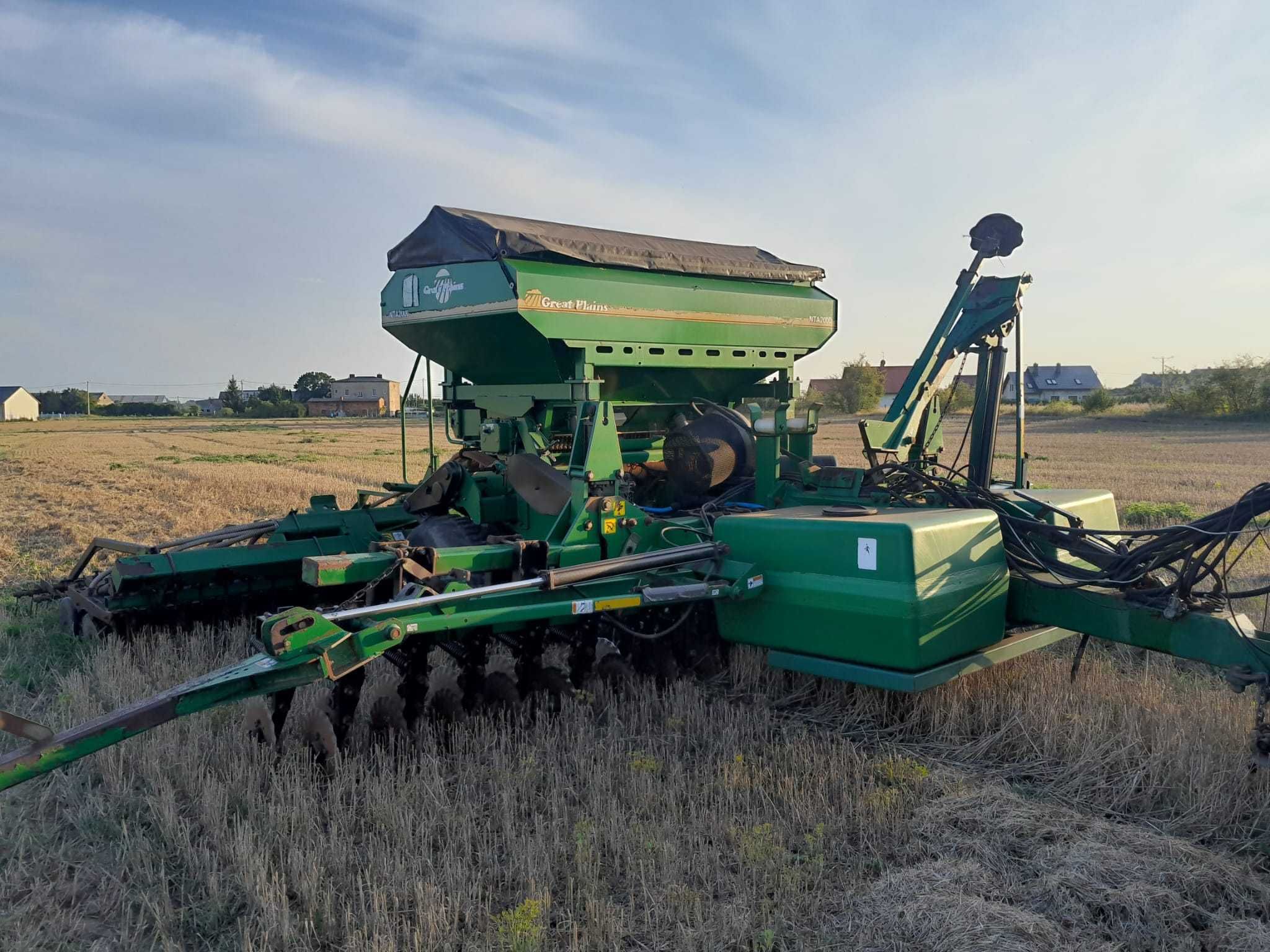 Siewnik strip till no till amazone  Horsch mzuri duro talerzowy 6 m