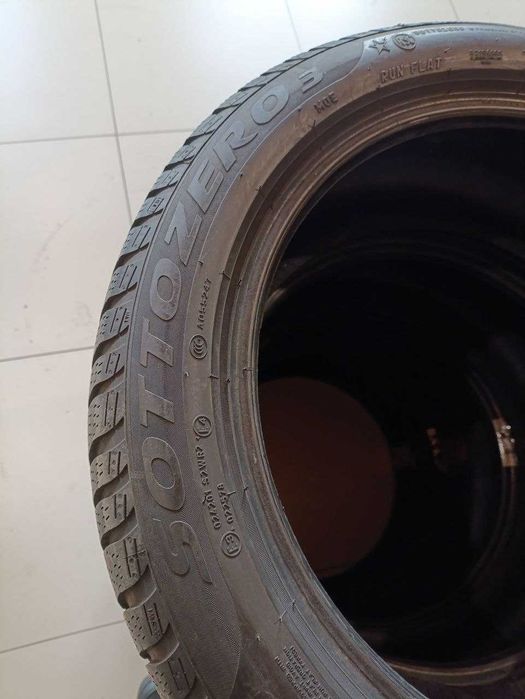 Комплект шин б/у 245/45R18 100V Pirelli Sottozero 3 RUN FLAT