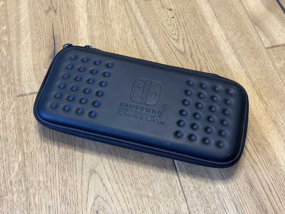 Pokrowiec case Nintendo Switch (także OLED)