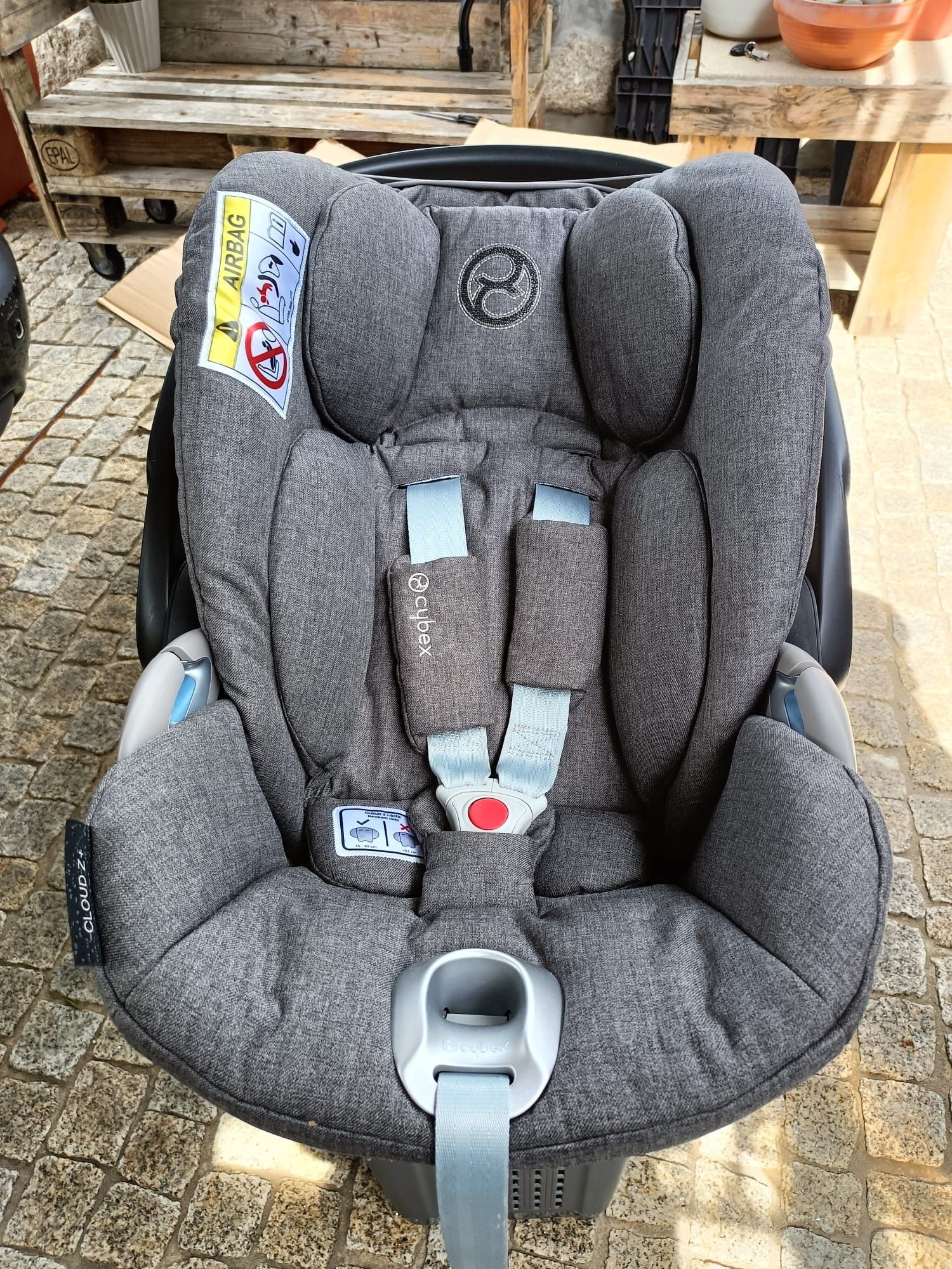 Conjunto cybex: ovo+ catrinho+ cadeira auto+ base para isofix