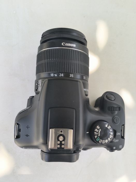 Câmera Canon 1300D "Como Nova" +Lente 18-55 ES +64gb +Bolsa