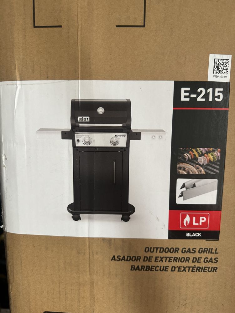 Grill gazowy WEBER e215