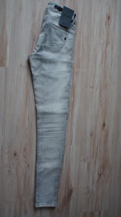 Pepe Jeans spodnie Slim 25/32 NOWE Okazja!!!