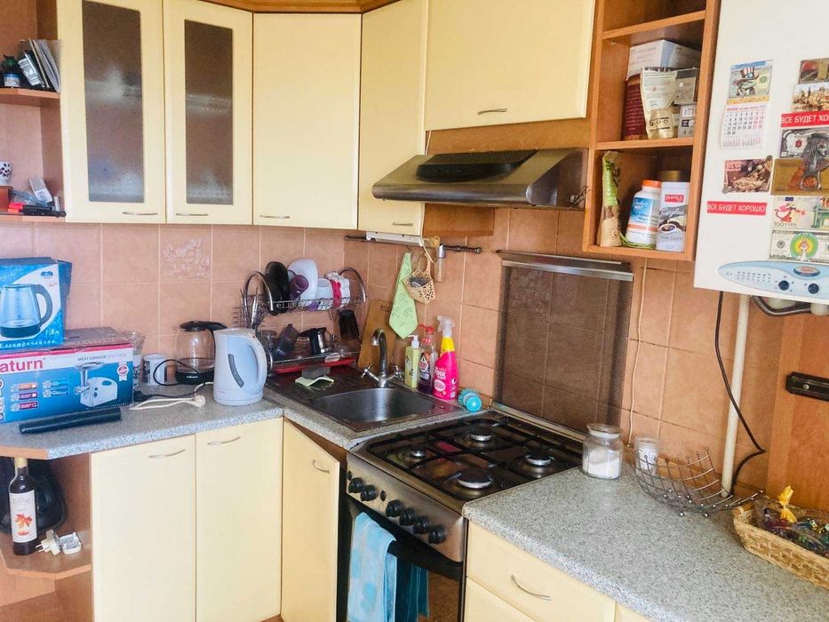 Продается 3-комнатная квартира с Автономным отоплением в Центре