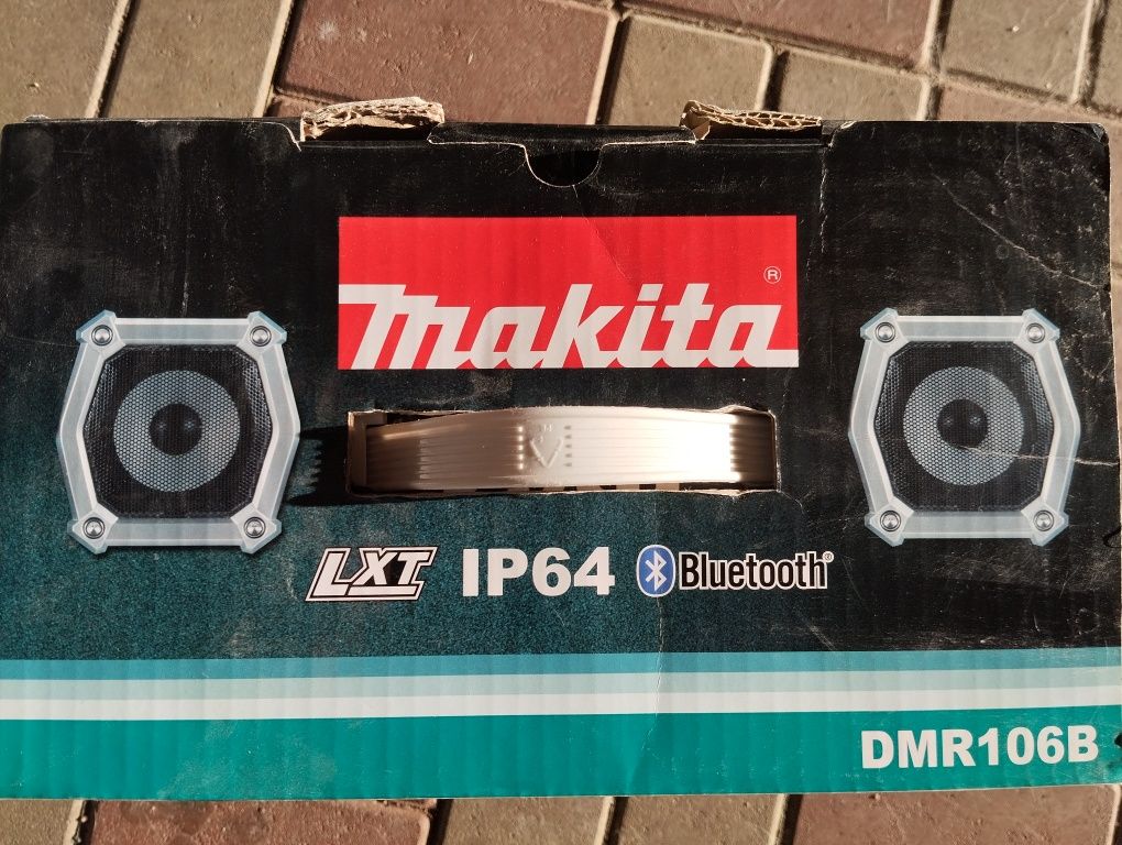 Makita DMR Radio opakowanie