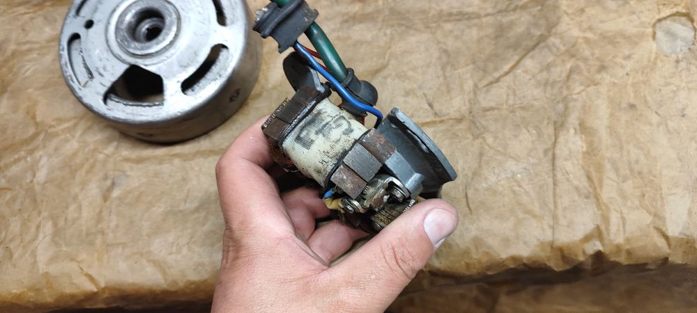 Zapłon romet komar motorynka j. nowy iskrownik magneto koło magnsowe