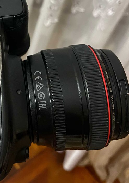 Об'єктив Canon EF 50mm f/1.2L USM