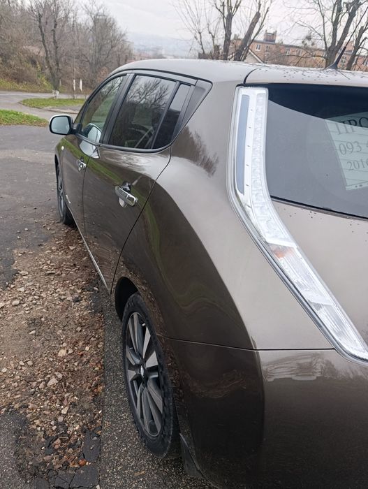Продам Nissan Leaf 2016 30 кВт
