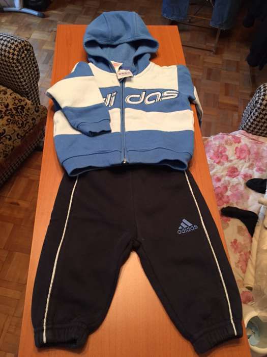 Продам детский костюм Adidas. Оригинал