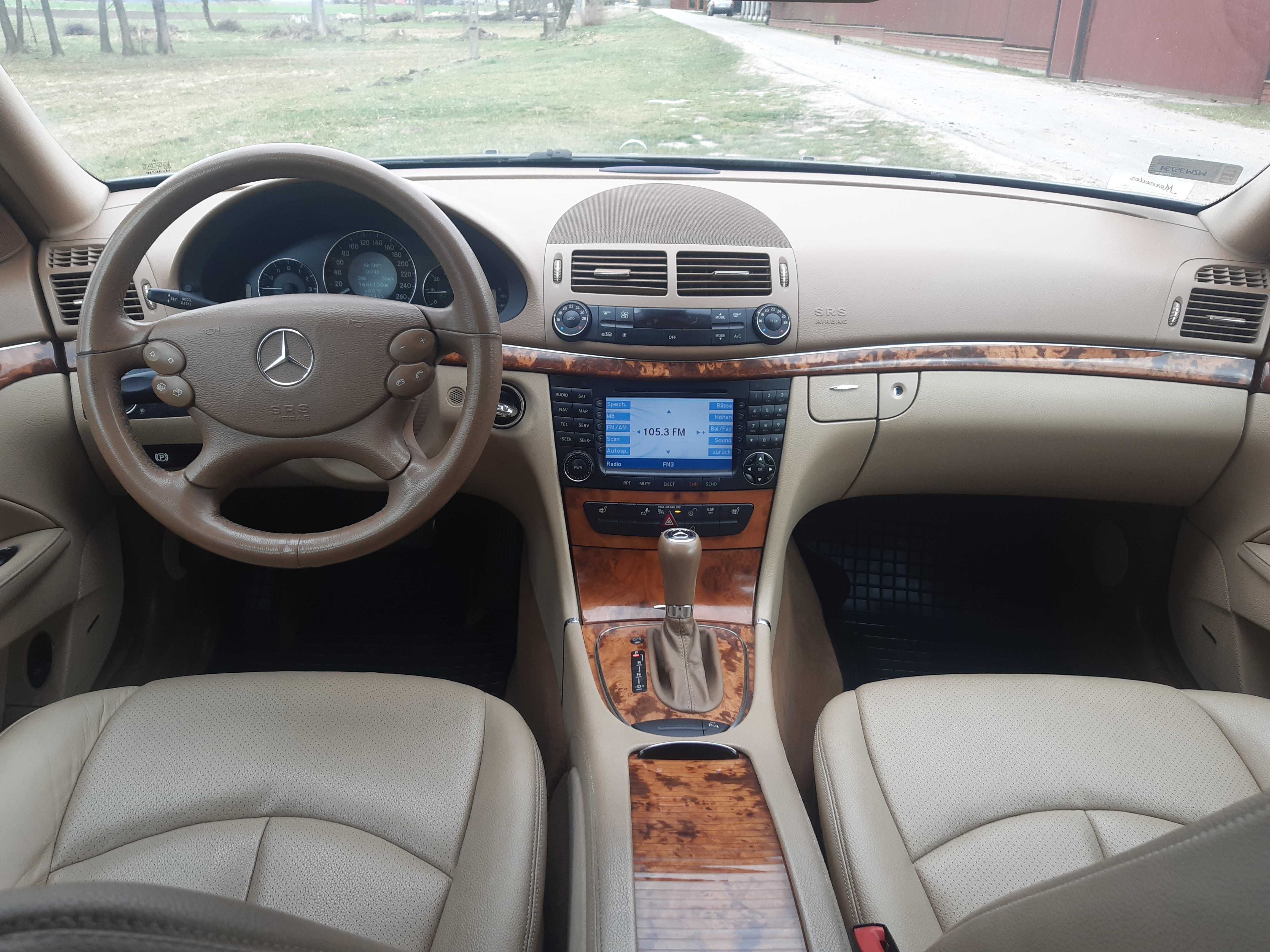 Mercedes-Benz E300 W 211 4-MATIC AUTOMAT 3,0 Benzyna 231 KM