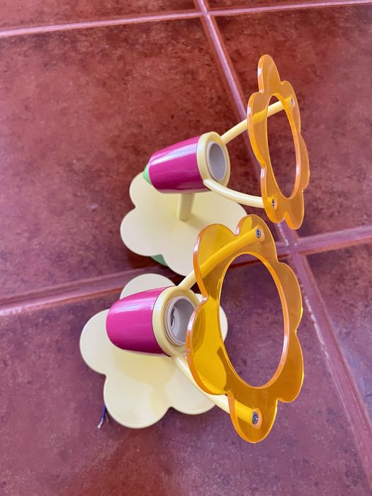 2 candeeiros de parede infantil