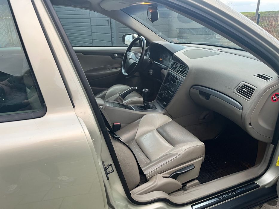 Volvo S60 - 2007 r. webasto+podgrzewane siedzenia