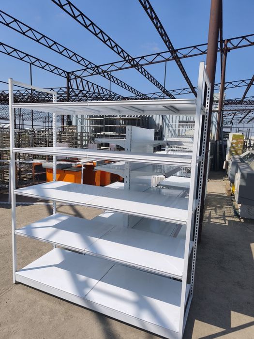 Торгівельне обладнання,стелажі металеві