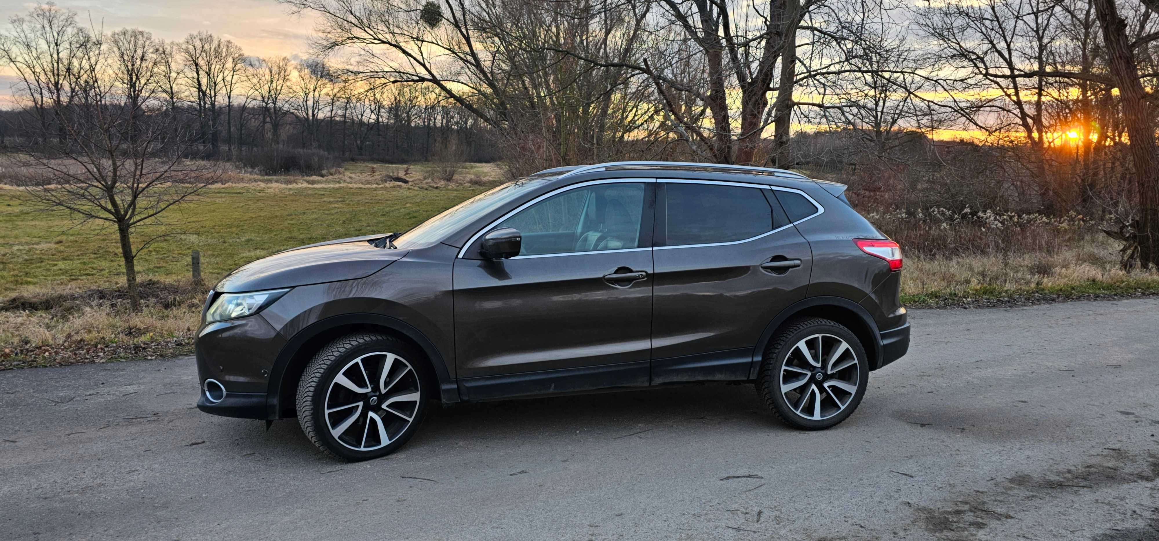 Nissan Qashqai Tekna 1.6dCi Automat Bogate wyposażenie
