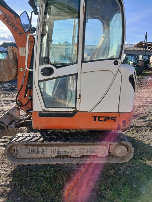 Minikoparka Terex TC 25