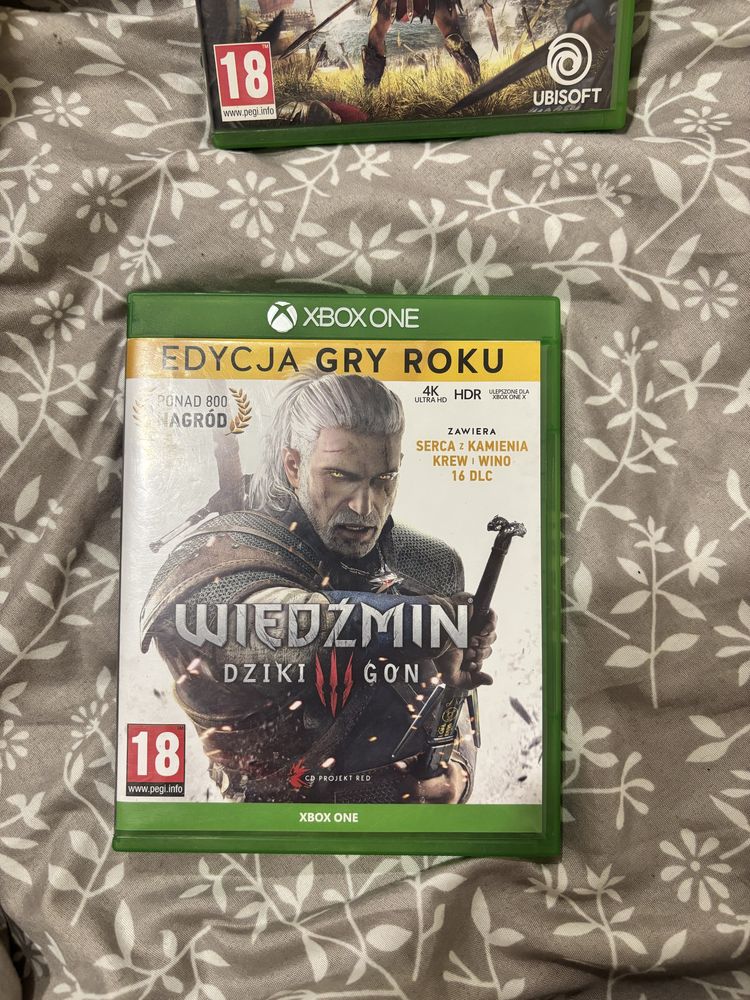 Gry Xbox One wersje z dodatkami i bez plus gra edycji roku