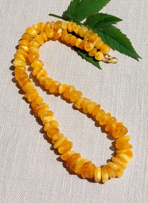 Елегантне матове медове бурштинове кольє, ожерелье из медового янтаря