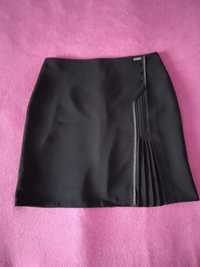 Spódnica czarna z plisą XXL