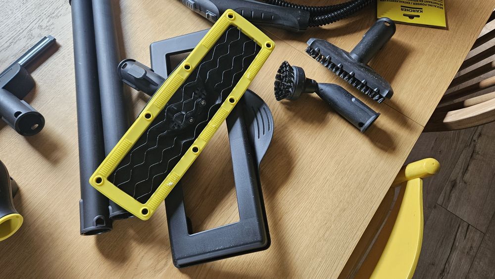 Myjka parowa KARCHER SC 4 EasyFix Plus (gratisy, gwarancja)