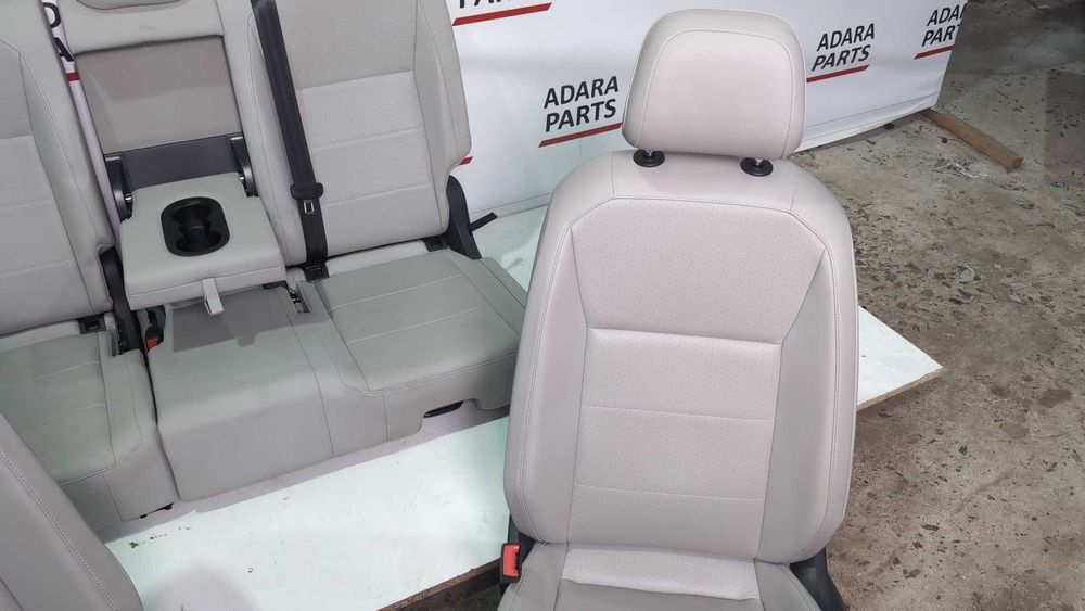 Комплект сидений с Volkswagen Tiguan 2018 (AD/BW) SE Кроссовер