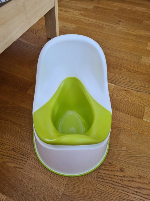 Nocnik Ikea LOCKIG