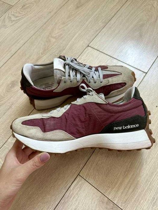 Кроссовки new balance 327 v2 серо розовые 26см