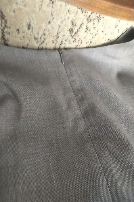 Piekna szara elegancka sukienka polecam rozmar 44