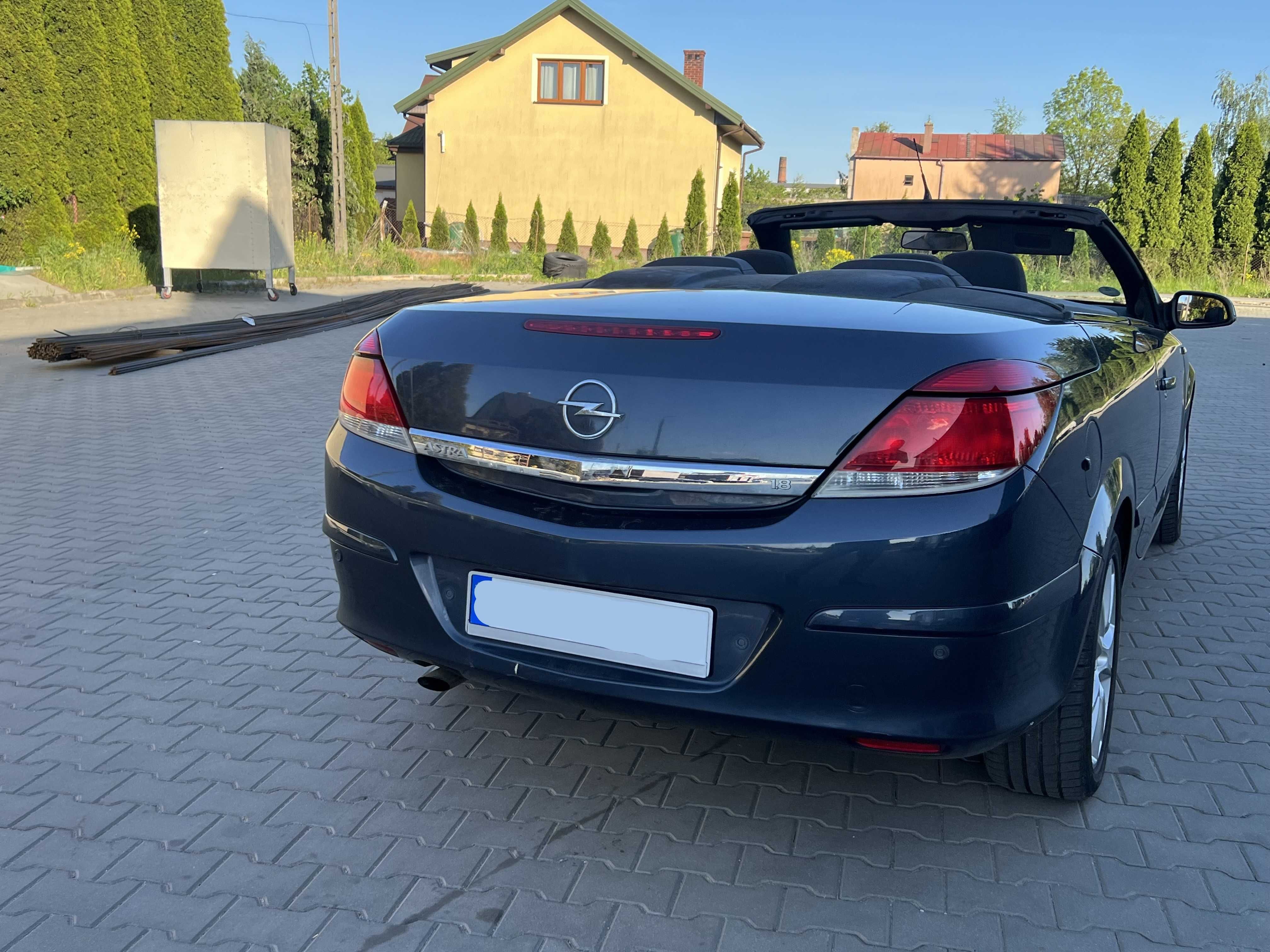 Opel Astra TwinTop 1.8 benz 140 KM Niski przebieg Alu 17