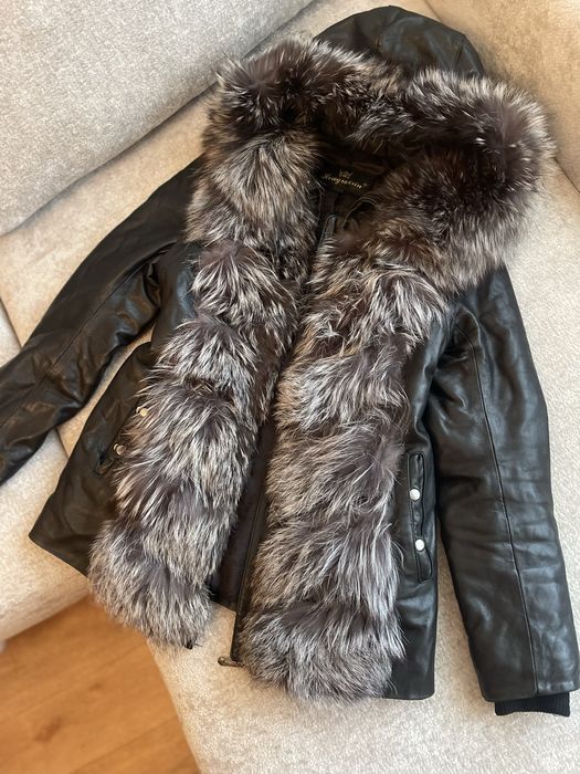 Шкіряна куртка тепла з хутром