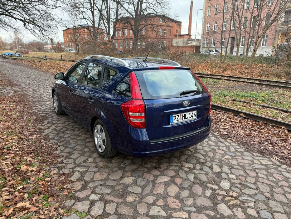 Kia Ceed 2009r 1.6 benzyna 126km 2009r z Niemiec