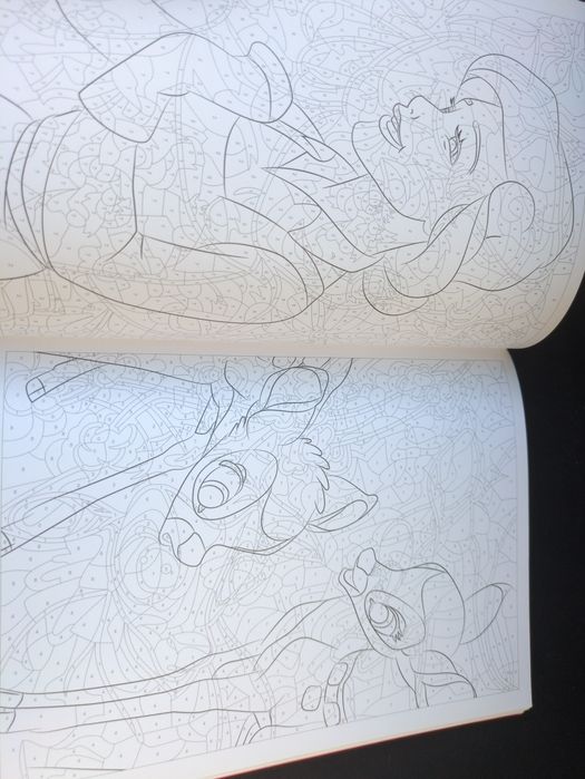 Trompe D' Oeil Babies Coloriages Mystères Disney
