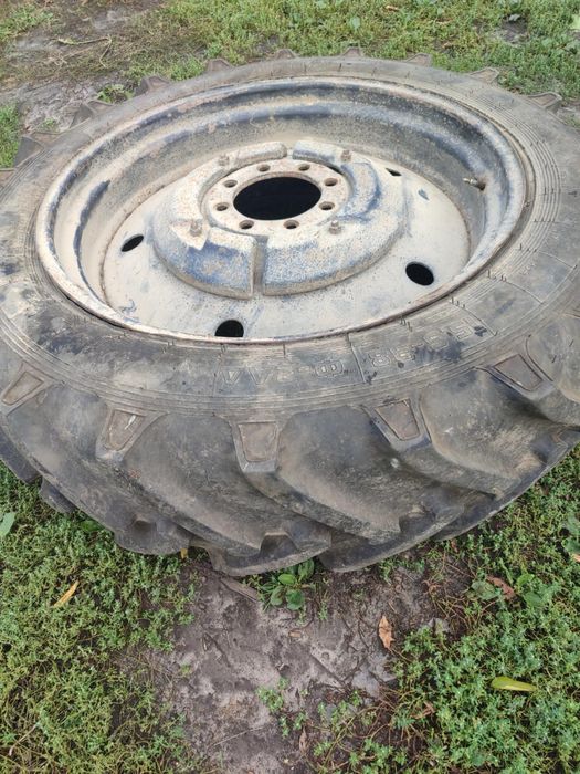 Шини диски колеса для тратора мтз 80 мтз 82 т40 юмз