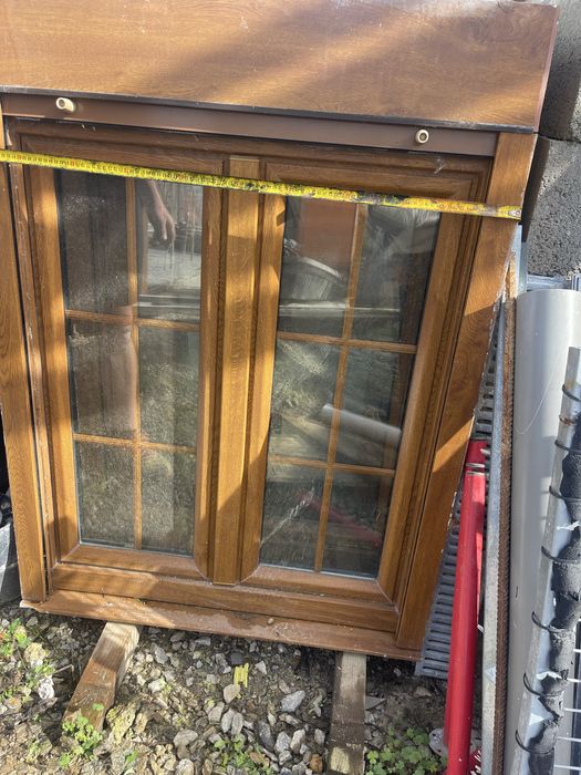 Vendo janelas bom estado com estores