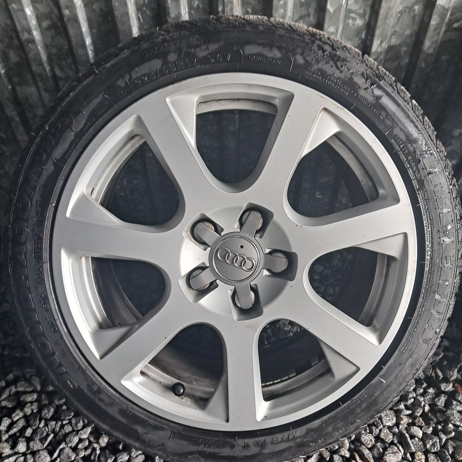 Audi felgi 17' 5x112 z oponami zimowymi