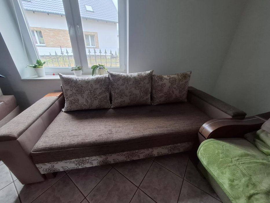 Rozkładana kanapa z funkcją spania