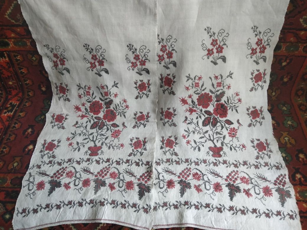 Продам старовинний рушник