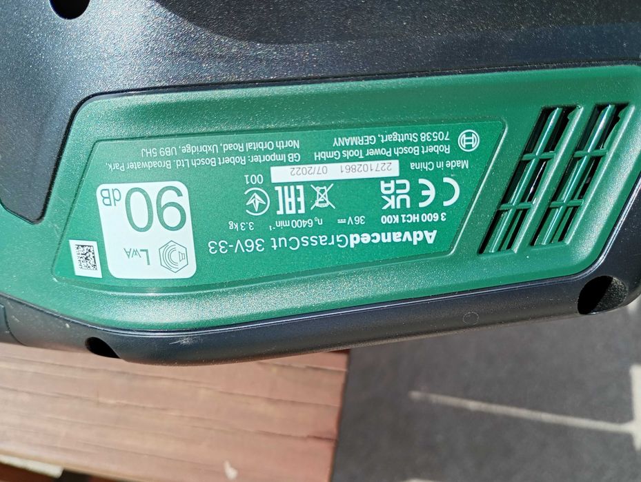 Podkaszarka akumulatorowa Bosch 36v + aku 2Ah + ładowarka