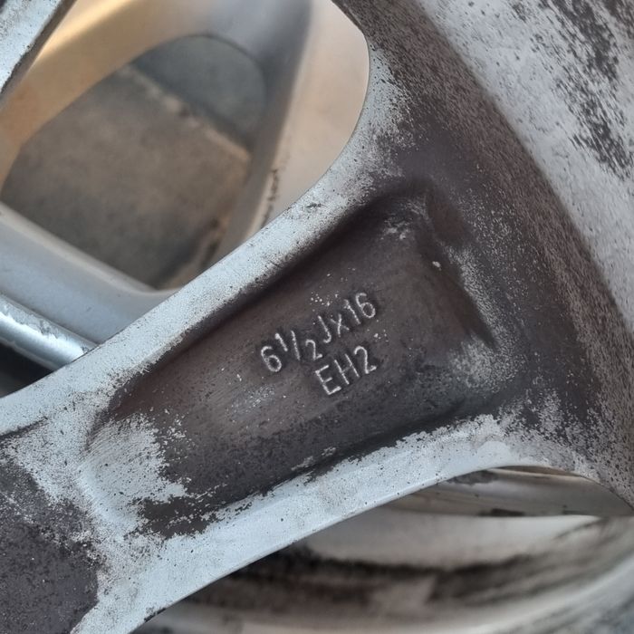 Диски 5×120 барбет в хорошем состоянии 6 1/2  J 16