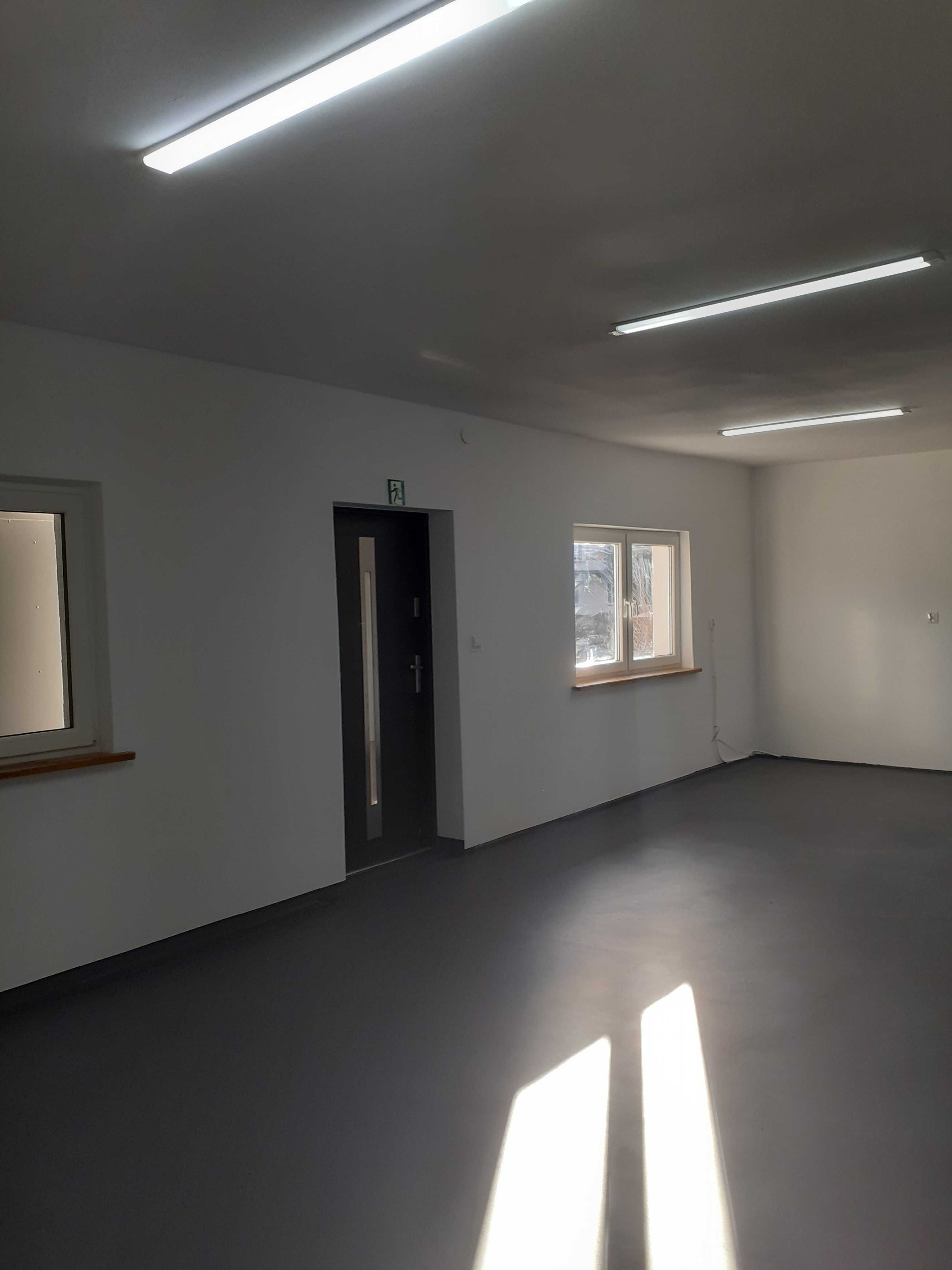 Lokal użytkowy 50 m2  Piekoszowska