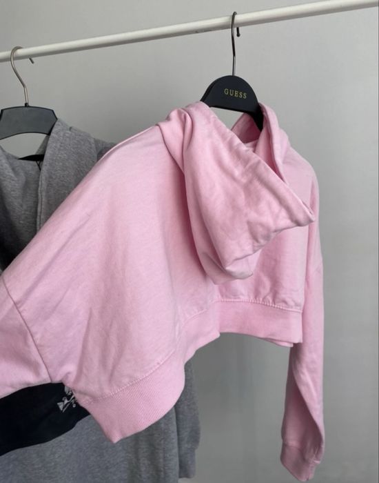 Boohoo S/36 różowa bluza z kapturem o krótkim kroju