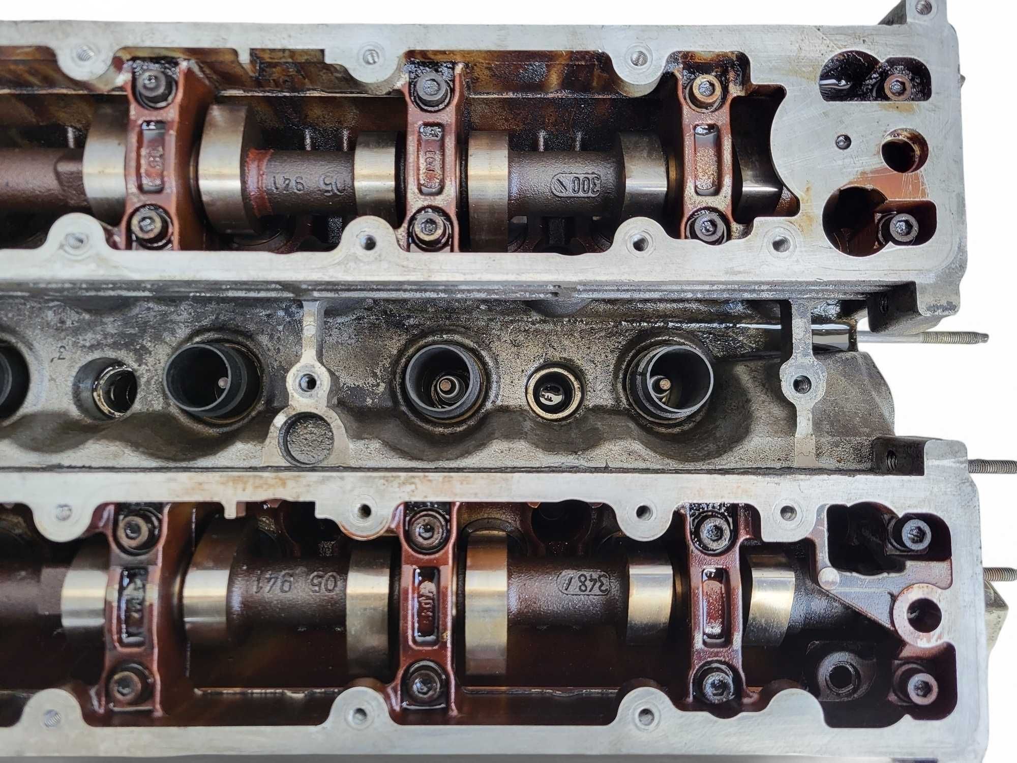 ГБЦ головка блока Citroen C4 C5 C8 Peugeot 307 308 407 807 2.0 бензин