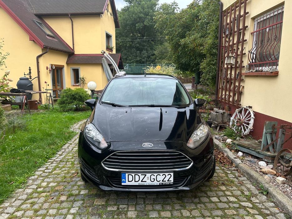 Ford Fiesta Ford fiesta do sprzedania 2014 (do negocjacji)